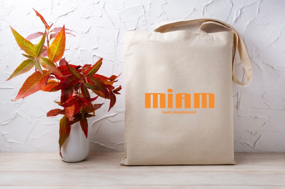 Tote bag